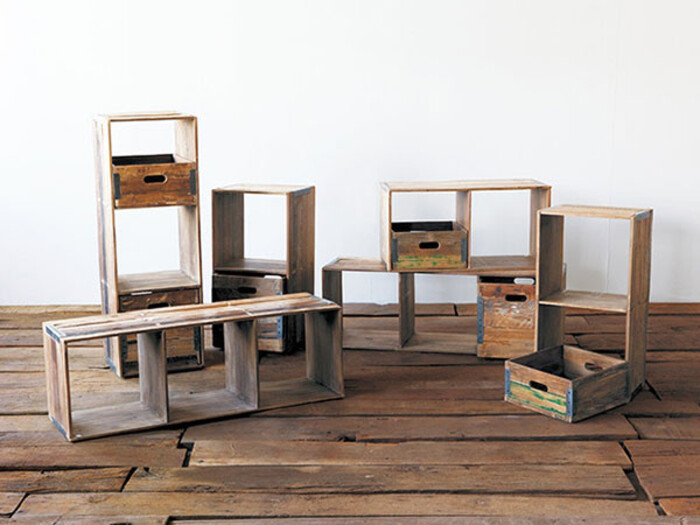 年代物に見えて新品♪素敵な「アンティーク調の木製家具」カタログ