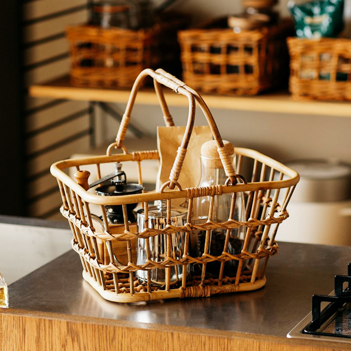 籐と竹の蓋付き 収納バスケット アンティーク アジア手工芸　置物 籐と竹の蓋付き 収納バスケット アンティーク アジア手工芸 置物 収納