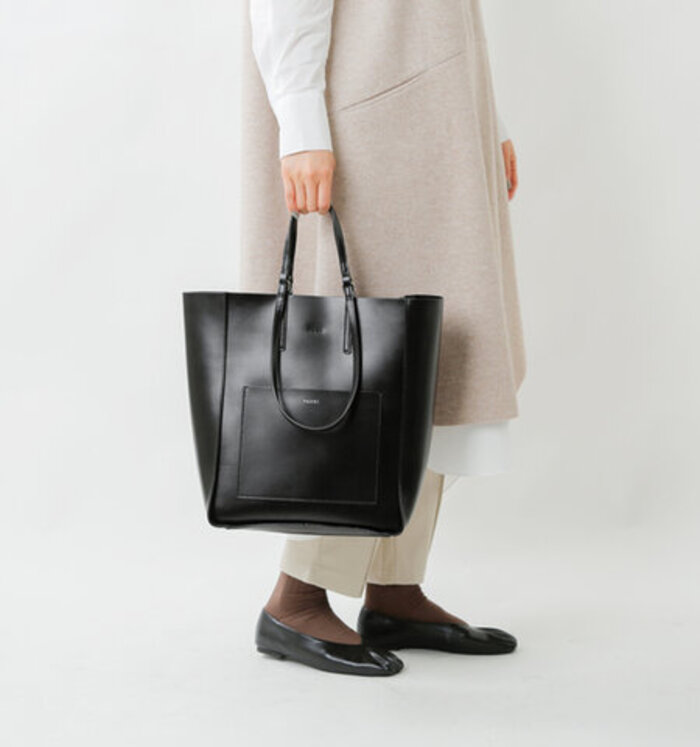 土屋鞄ノワイエット エイブルトート黒