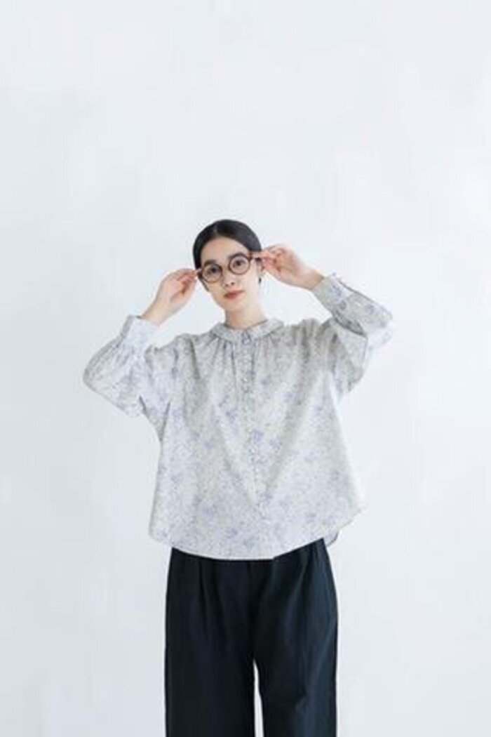 次第に春めく気持ちと装い。「花柄」で作る私らしい