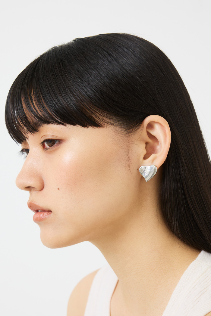 アクセサリー集】パッと華やぐ ワンアクションでリッチ見え！ | キナリノ