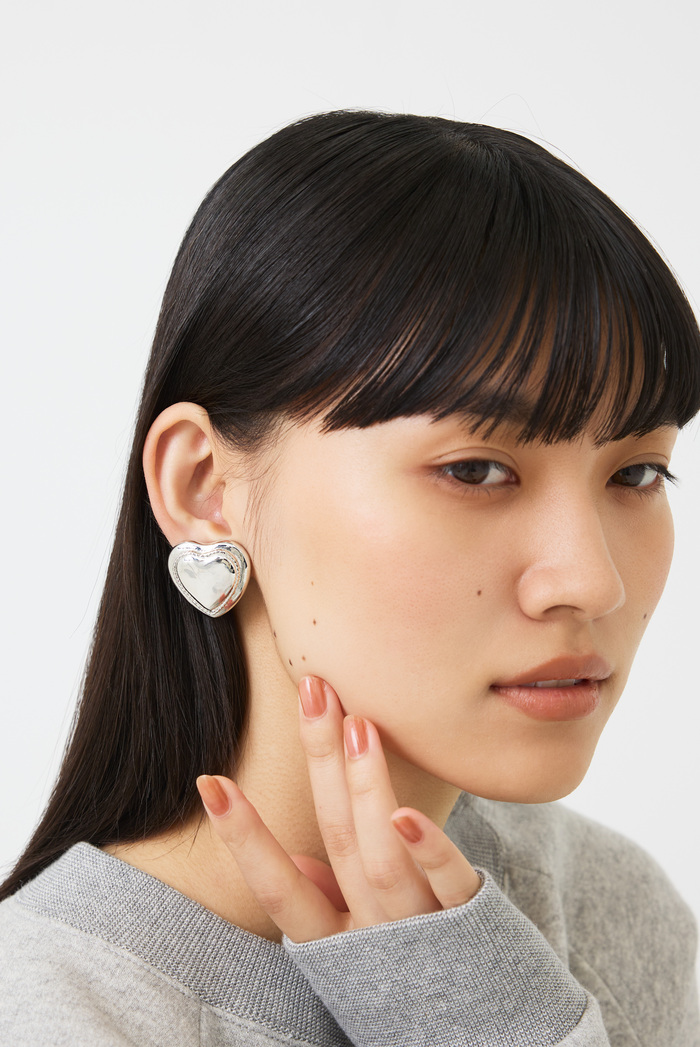 アクセサリー集】パッと華やぐ ワンアクションでリッチ見え