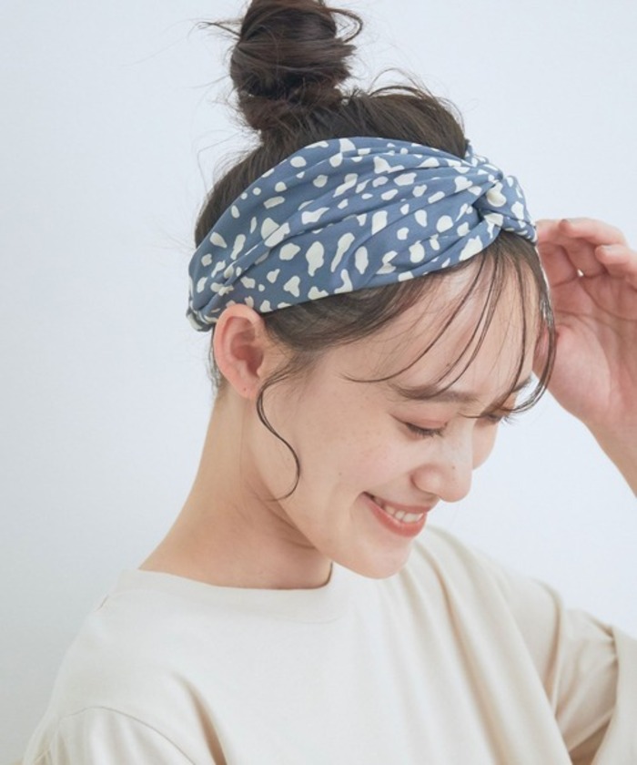 ヘアバンドの長さ別スタイル集！おしゃれな付け方&アレンジまとめ 