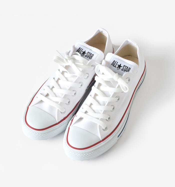 春夏の足元にヌケ感を！タイプ別おすすめ「ホワイトシューズ