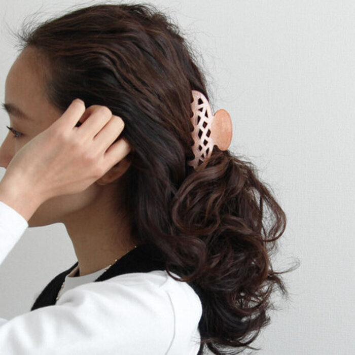 大きめヘアクリップ・バレッタ21選♪おすすめの使い方＆アレンジも 