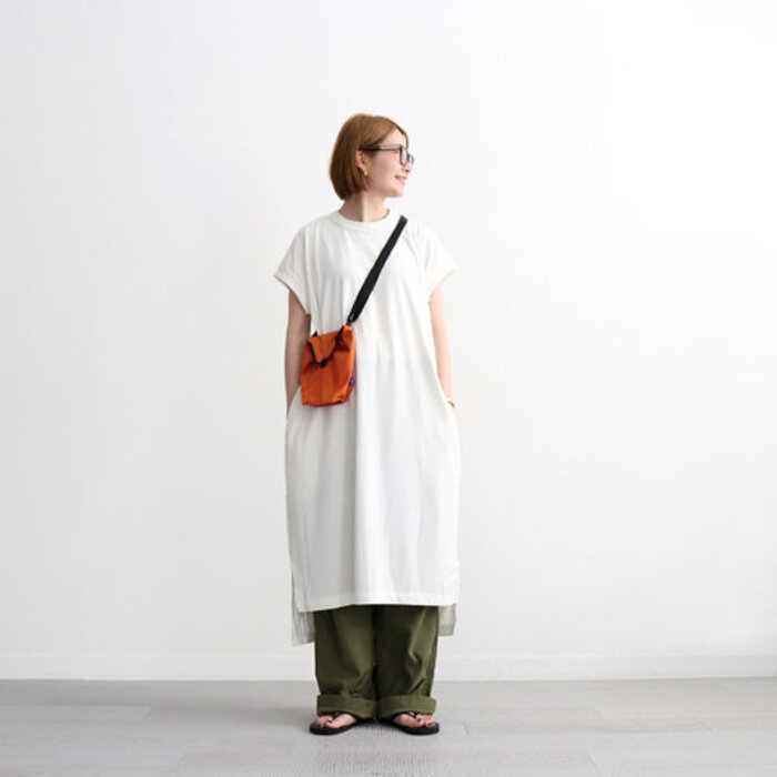 定番「白ワンピ」の春夏コーデ13選！旬な着こなし教えます | キナリノ 