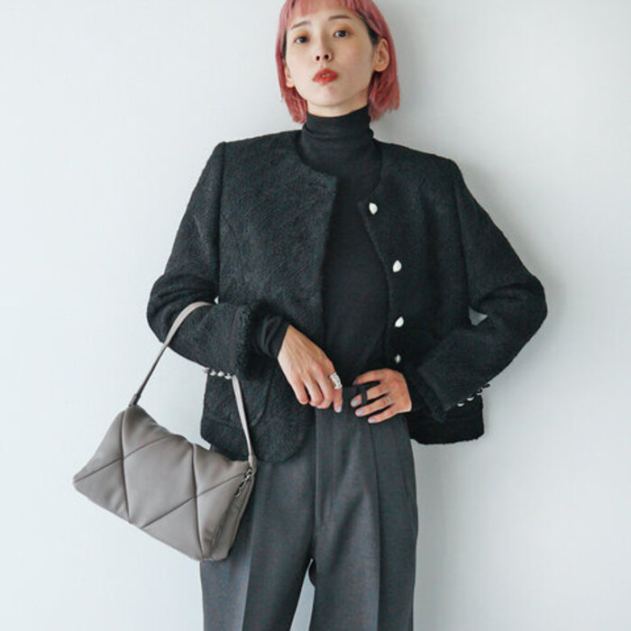 大人女性のノーカラージャケットコーデ特集｜フォーマルの着こなしも