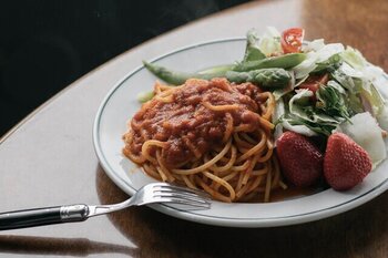 〈おしゃれなパスタ皿〉おうちイタリアンが映えるおすすめプレート