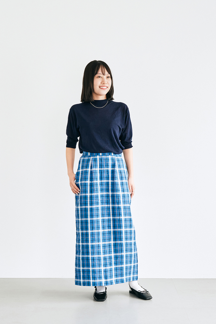 ただいま試着中！】knrn.の「リネン好きのひとめぼれスカート」を身長