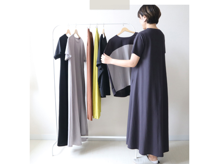 着た方が涼しい!? 夏の制服になったワンピースの話 ―KOZLIFE みわこさん