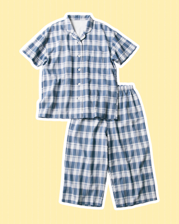 今号は“睡眠”がテーマ。グンゼとのコラボレーション冊子『tsumuiro』夏号ができました!