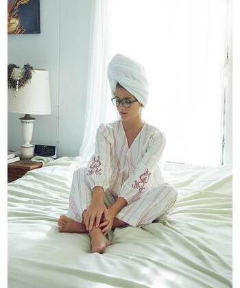 さらに、パジャマの着方や選び方、お休み前の時間の過ごし方にも着目してみましょう。寒い日も朝までぐっすり眠れる、様々な"快眠術"をご紹介します。