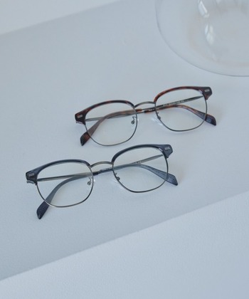 大人女子向けおしゃれメガネの選び方＆顔型別おすすめデザイン