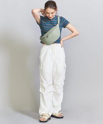 『ボディバッグ』は女性にうれしいポイントが満載!レディースのおすすめアイテム15選