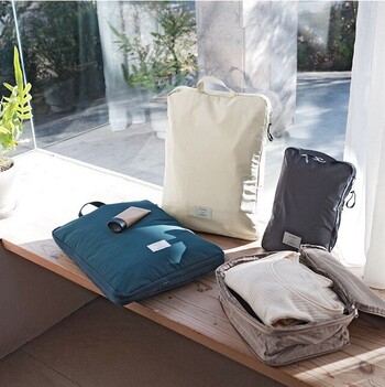旅の服はおしゃれ＆身軽に♪ミニマルな荷造りのコツ