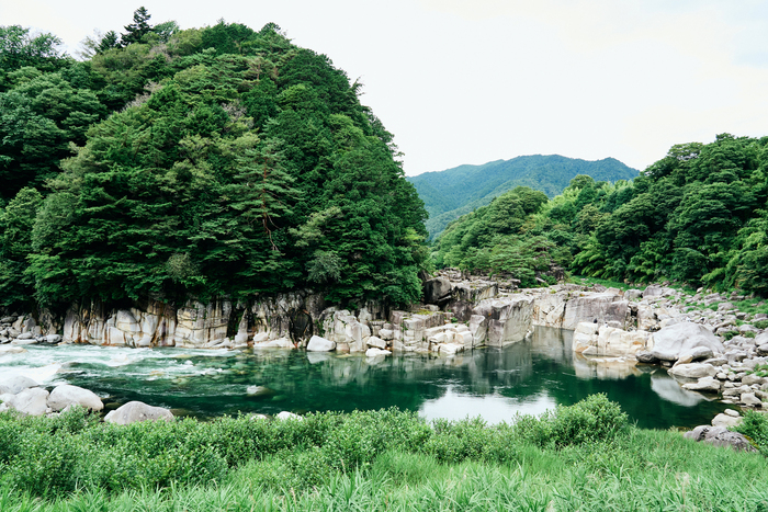 【大人のひとり列車旅】旅路を楽しむスロートリップへ