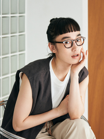 夏のおしゃれは「ファッション小物」で乗り切る！リネンベストの着回し