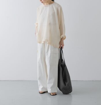 まだまだ暑いから【透け素材】を味方に！残暑のおしゃれ術