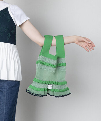 まだまだ暑いから【透け素材】を味方に！残暑のおしゃれ術