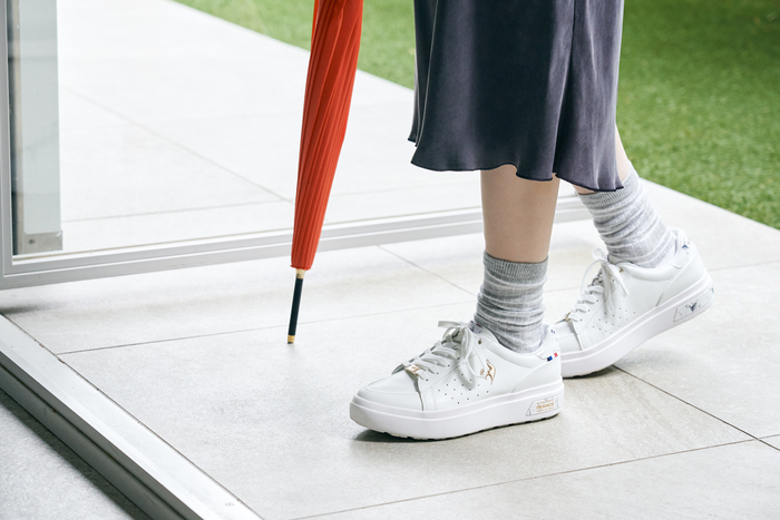 洗練されたデザインと快適な履き心地。天気問わずおしゃれに！大人のスニーカー集