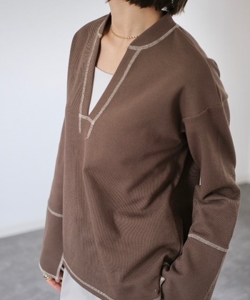 どんな茶色が似合う？「ブラウン」の色見本＆おしゃれコーデ