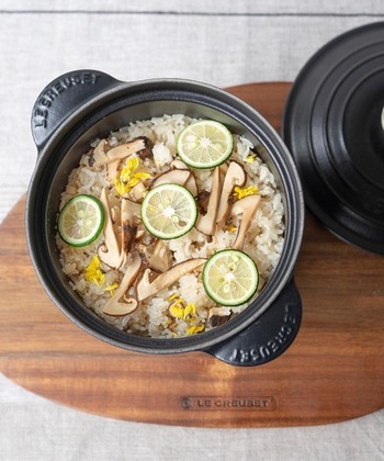 「ホーロー鍋」で料理をもっとおいしく。選び方・お手入れの仕方・おすすめブランド10選