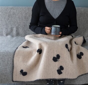 秋のお部屋にゆっくりシフト♪時季に合わせた「模様替え」3ステップ