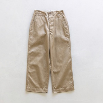 レイヤードに活躍するベーシックアイテムに注目!秋の着回し -2-