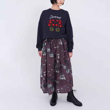 スカート派もパンツ派も！大人のスウェット＆パーカースタイル