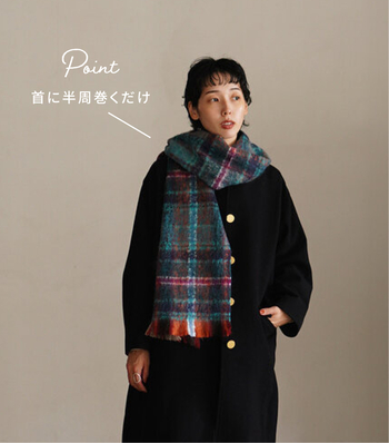 「マフラー・ストール」であったか秋冬コーデ♪巻き方アレンジも