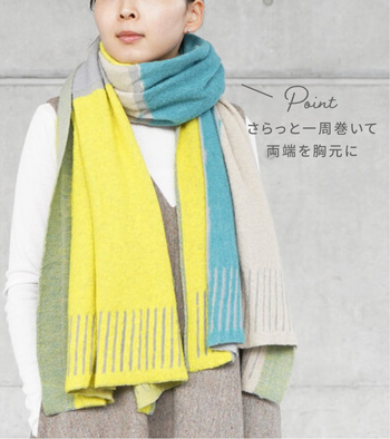 「マフラー・ストール」であったか秋冬コーデ♪巻き方アレンジも