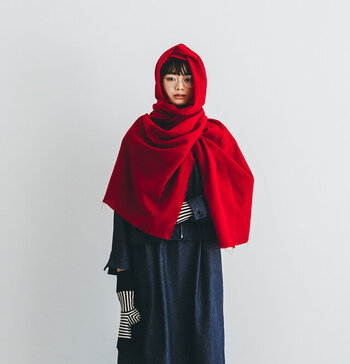 「マフラー・ストール」であったか秋冬コーデ♪巻き方アレンジも