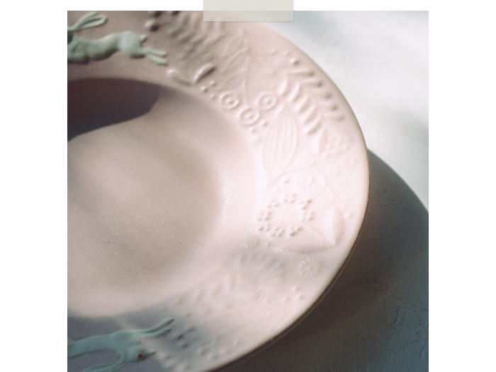 “よしざわ沼”にハマる！一年を締めくくるお皿の話 ―イロドリ 迫口摩季さん