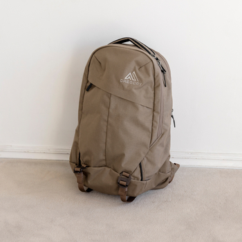 見た目のバランスも、寒さ対策も◎。重ね着で楽しむ冬の着回し -2-