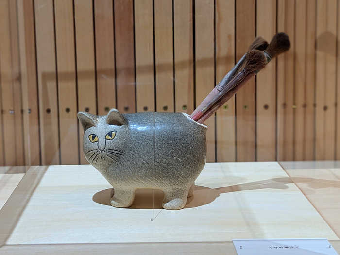 リサ・ラーソンがアトリエで使っていた筆立て