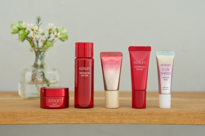 （写真・左から）