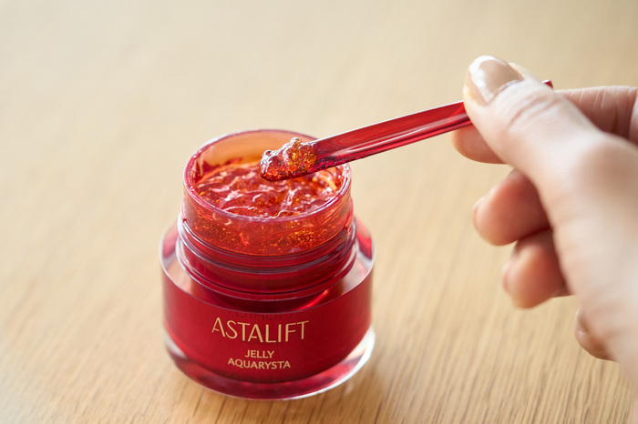 悩みがつきない大人の肌こそ、根本にアプローチしたこだわりケアを