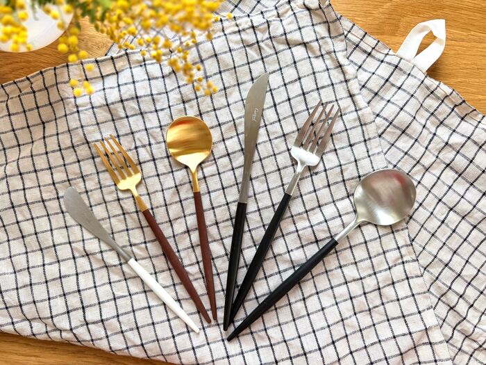 我が家の『Cutipol』コレクションです。適当に並べているだけでかわいい