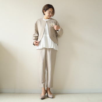 フォーマルは“楽ちん”が正解!動きやすいきれいめ服30選
