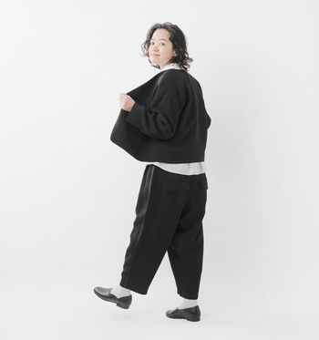 フォーマルは“楽ちん”が正解!動きやすいきれいめ服30選