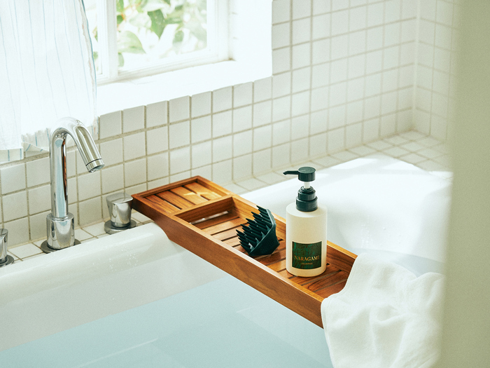 白髪・パサつき・ハリ不足… 髪&地肌悩みにおすすめな時短ケア