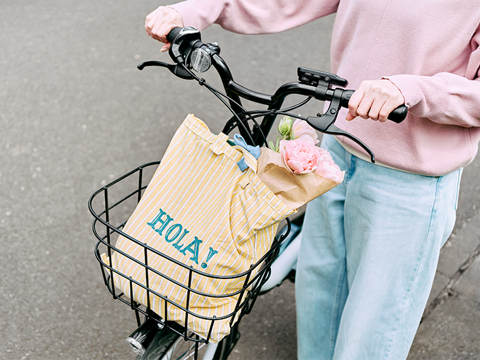 近所へのお出かけや移動に◎コンパクトでおしゃれな、春の相棒