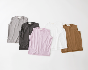 【5items 7days】
お仕事から旅行まで頼れる!
knrn.の着回しコーデ