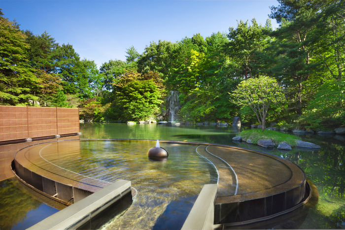 〒033-0044 ⻘森県三沢市字古間木山56
☎050-3134-8094(星野リゾート予約センター)