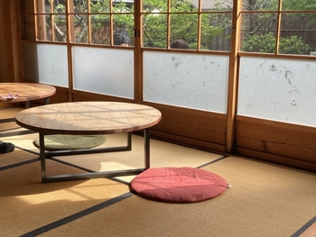 使い勝手がいい♪コンパクトな「ローテーブル・ちゃぶ台」集めました