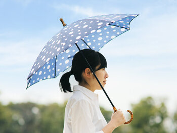 柄で選ぶ〈おしゃれ傘〉｜雨と日差しを楽しもう