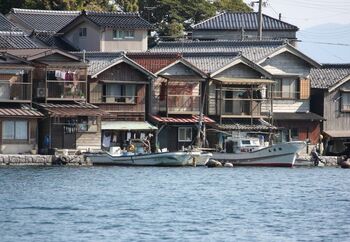 日本のヴェネツィア。海に浮かぶ町「伊根の舟屋」って知ってる？