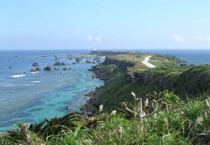 一度は訪れたい！宮古島の最東端「東平安名崎」で青と緑の絶景 | キナリノ