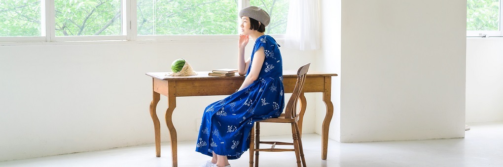 連載 Cocca キナリノ 素敵な布ではじめるソーイング Vol 5 カシュクールワンピース キナリノ