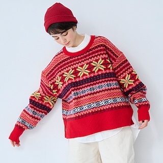 冬のおしゃれをぱっと明るく!大人のための着映え服